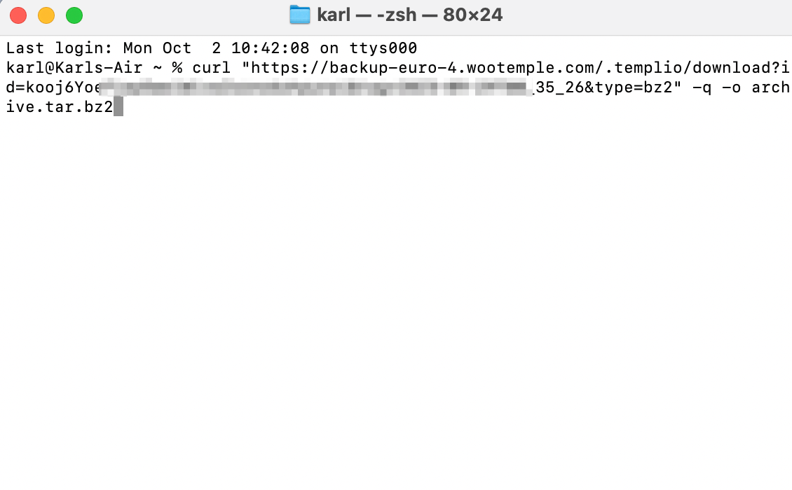 Pasting the curl download link in the Terminal app on Mac